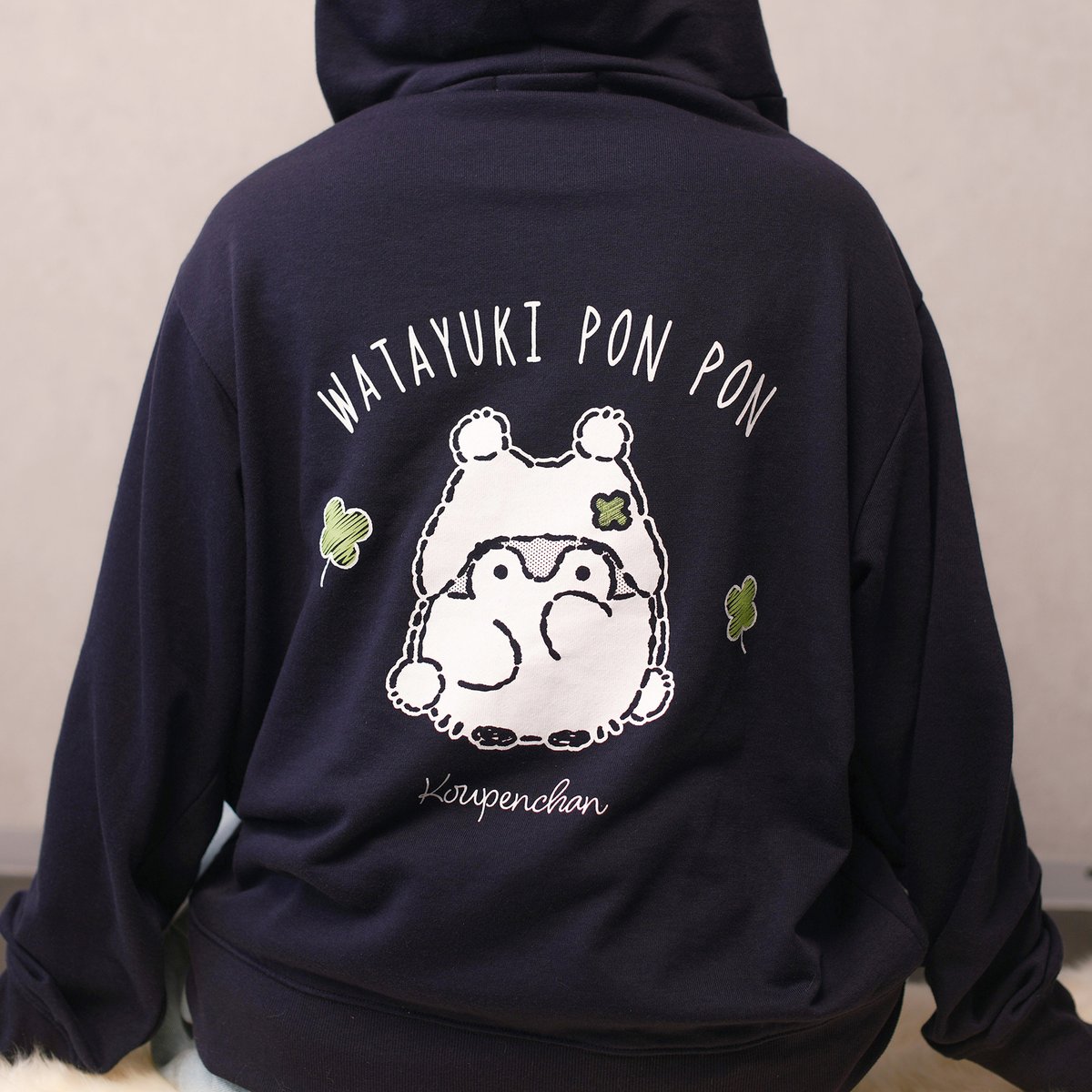 koupenchan_h_s's tweet image. 🍀予告🍀

#コウペンちゃん
ZIPパーカー わた雪ぽんぽん ネイビー（M/L）
各5,390円(税込)
発売✨

両面コウペンちゃん！
ふわりとまとう、冬のお気に入り❄️
冬にぴったりのほっとする一着です🍀

発売日：11/28(金)11時～
🛒tinyurl.com/yettcfmb
#はなまるストア