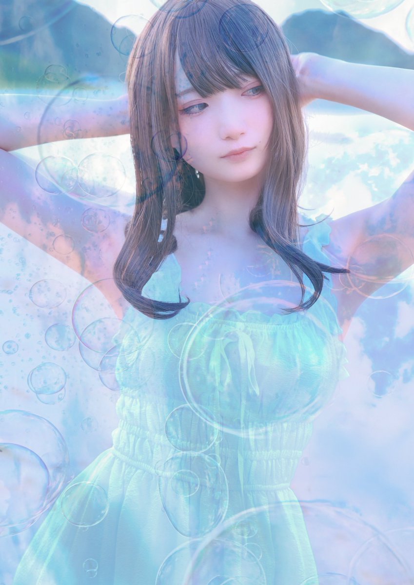 guten5713's tweet photo. @fixtyle_fukuoka #FPF8
で今���展示させてもらった写真の一枚です。
『 bubble 』
今回、泡を表現したく質感を重視するために和紙で印刷しました。 https://t.co/O5U9HeBCfV