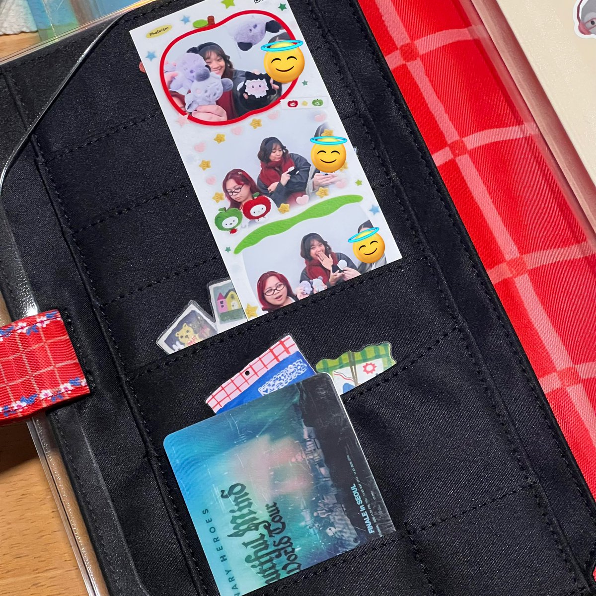 wavetogunil's tweet photo. decorated my hobonichi cousin for next year AGHHHDHSHHD https://t.co/86qi9XGiBf
