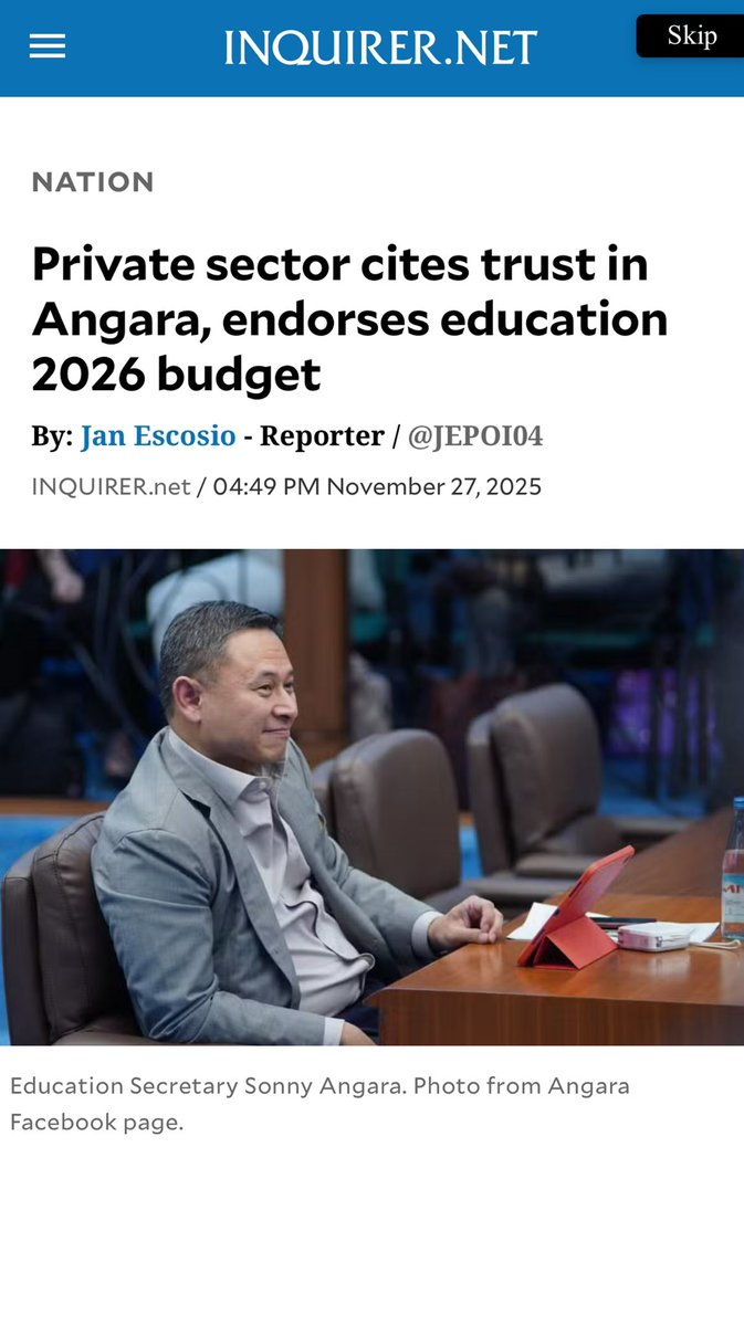 SonnyAngaraNews's tweet photo. Education Secretary Sonny Angara thanked major business and education groups for reaffirming their confidence in the current DepEd leadership, saying their recognition of the Department’s commitment to transparency, data-driven policymaking, and collaboration strengthens ... 1/2 https://t.co/vxDbXNUNcW