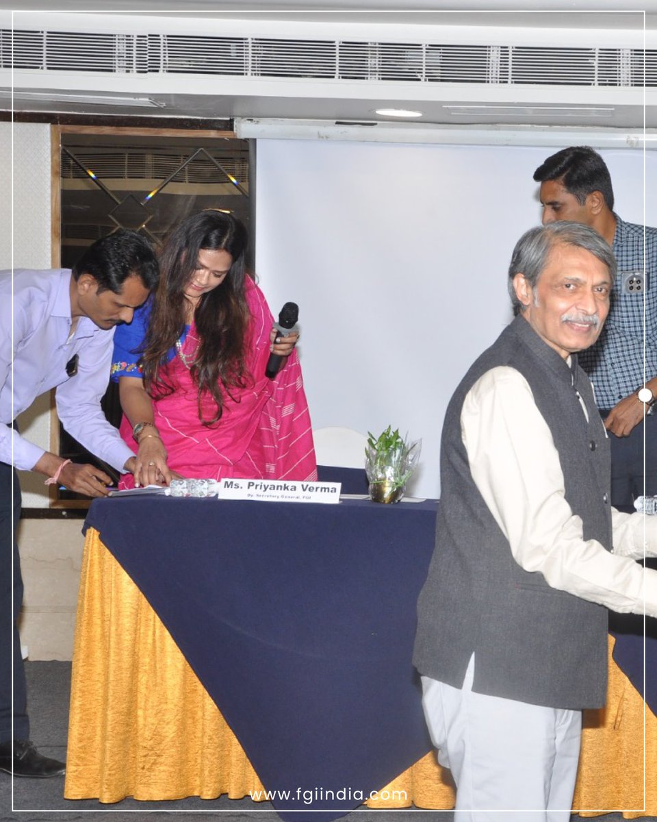 FGIGujarat's tweet image. Grateful to Rajkot for hosting a powerful roadshow for the 19th Edition of the FGI Awards for Excellence. A meaningful step toward recognising Gujarat’s visionaries.

Submit your nomination today.

#FGIAwardsForExcellence #19thEditionFGI #RajkotEvents #FGIIndia