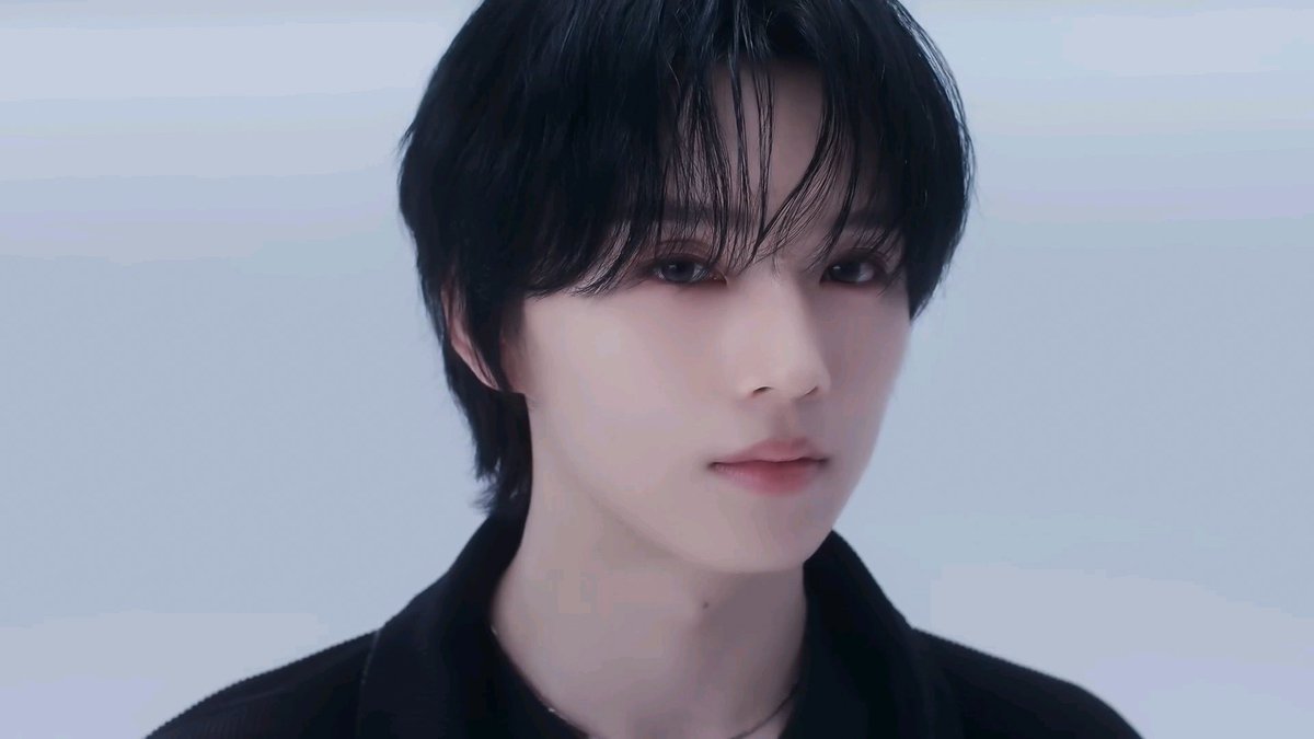 rei tweet media