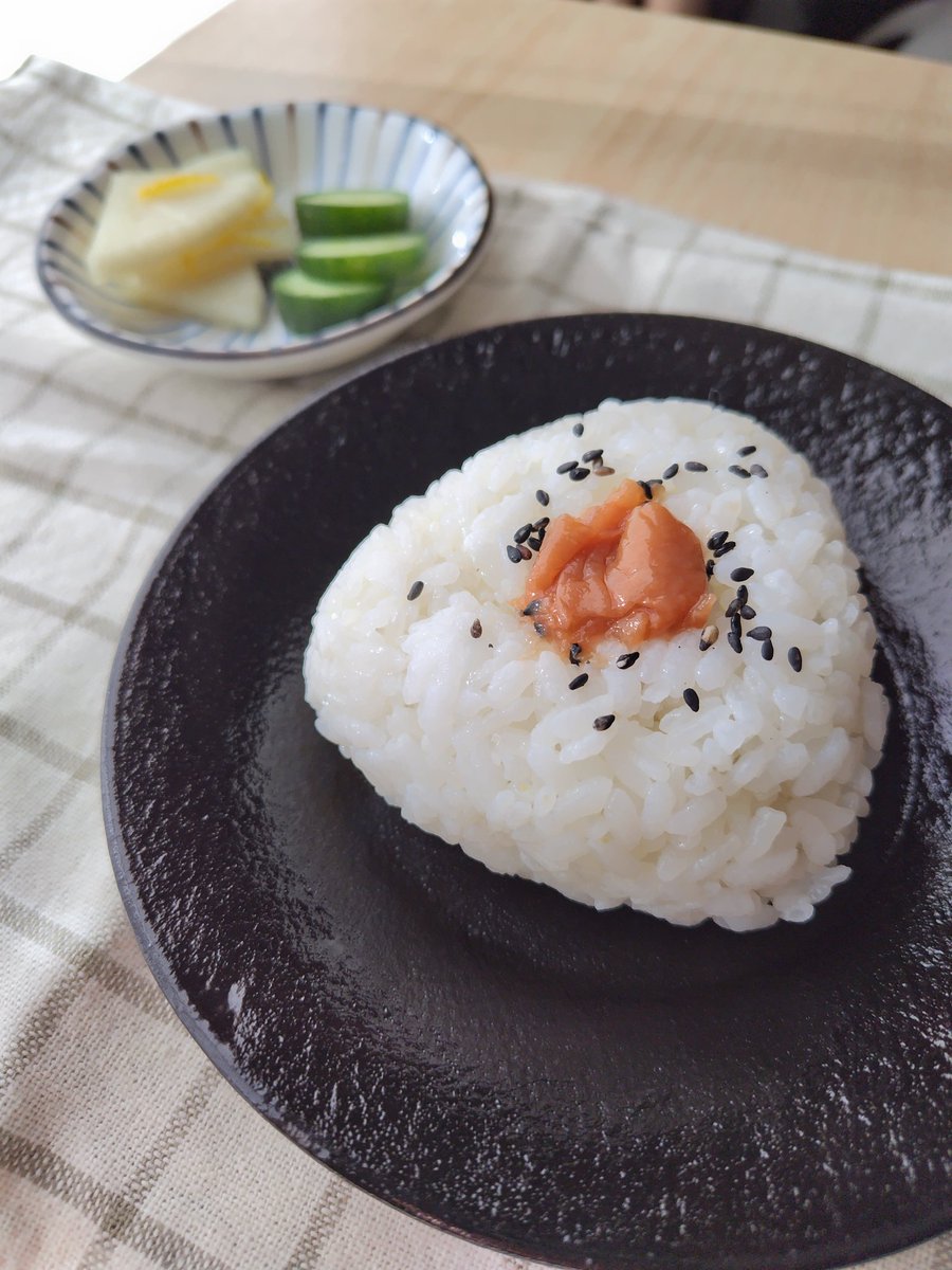 kbfrrdh's tweet image. #OnigiriAction
For Japan