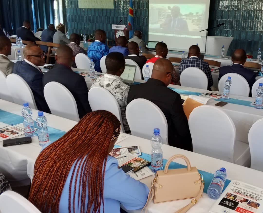 acprdcongo's tweet image. #RDC: Pour trouver des solutions aux problèmes des maladies imputables aux activités minières et établir les responsabilités, un atelier d&apos;échanges de deux jours est organisé, jeudi et vendredi à #Kolwezi, chef-lieu de la province de Lualaba, dans le Sud-est de la République…