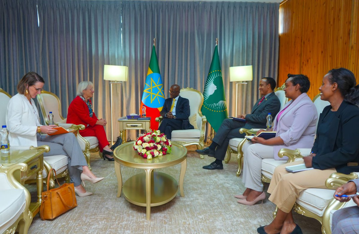 SMHaderaAbera's tweet image. I had a productive meeting today with Christine Pirenne, the Ambassador of the Netherlands to Ethiopia, where we discussed key bilateral and regional issues. We reviewed our strong economic ties, noting that over 100 Dutch-owned companies have invested more than one billion USD…