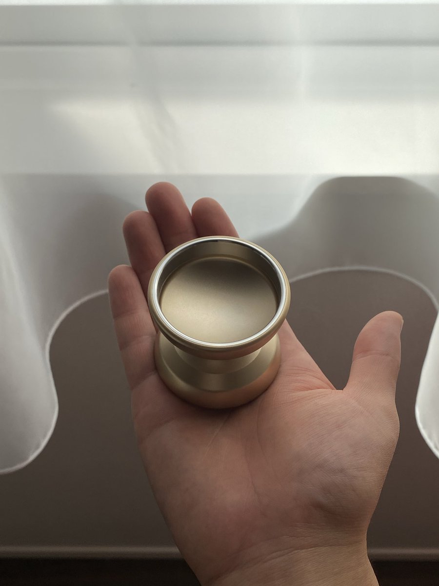 kai__yoyo's tweet image. 初めまして。この度ヨーヨーアカウントを開設しました。
気になるヨーヨー人の方々をどんどんフォローしていってるので、フォローバックしていただけたら幸いです🙇‍♂️