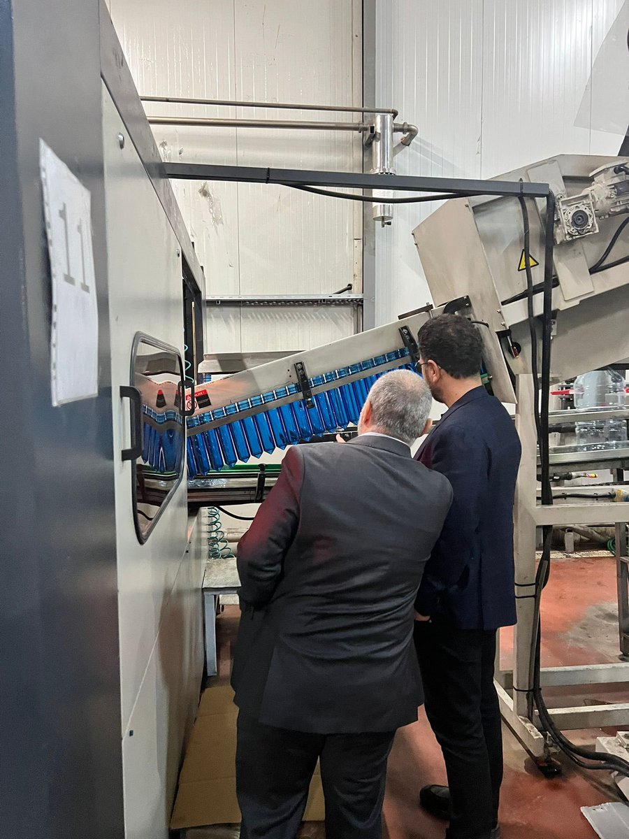 Muhmmtvanlioglu's tweet image. 📍 Çobanpınar Su Ziyareti

Bugün ilçemizin değerli markalarından Çobanpınar Su’yu ziyaret ettik.
Firma sahibi Zeki Çobanpınar bey ile verimli ve samimi bir sohbet gerçekleştirdik.

Kendilerine misafirperverlikleri, ilçemize kattıkları emek ve istihdam için teşekkür ediyorum.…