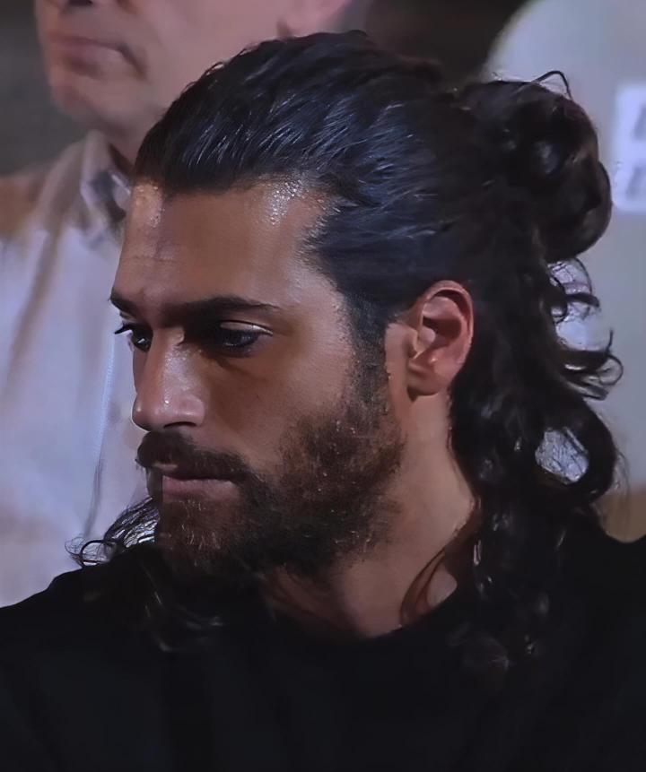 A inquietude de uma alma livre é o impulso que a leva além dos limites.

Bom dia princesas🌷
#CanYaman