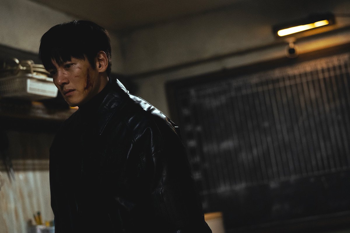 jcw_hyung's tweet photo. JI CHANG WOOK SERVING INSANE LEVEL FACE CARD IN THE MANIPULATED https://t.co/qavKbQQww7