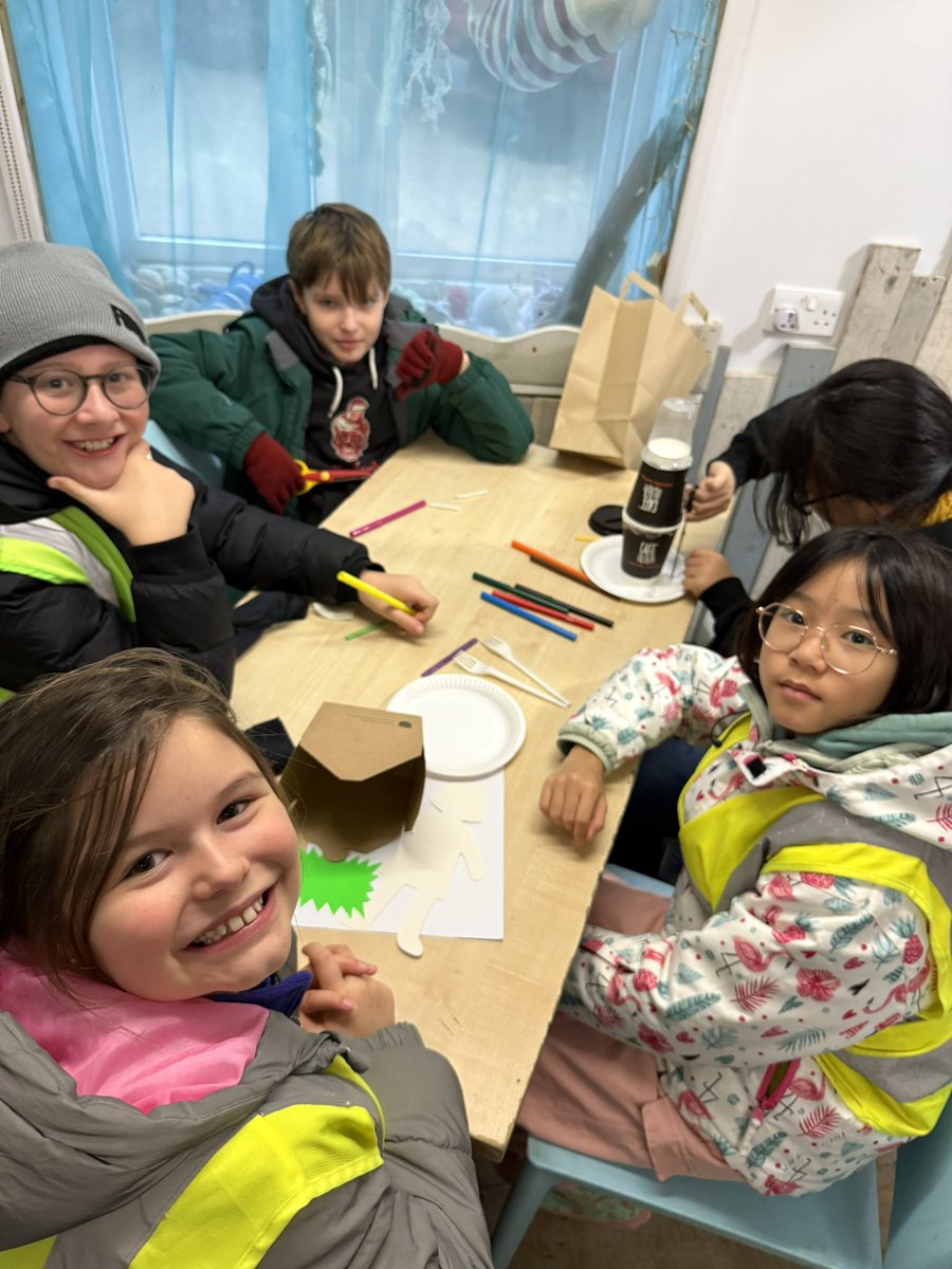 candleby's tweet photo. Our creativity is in full flow !! #excellencethroughknowledge https://t.co/3dweylnFP9