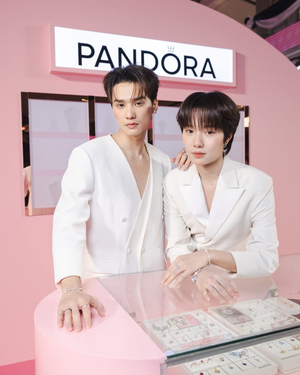 lilxwish__'s tweet image. เบื้องหน้า                                    เบื้องหลัง

ชั้นให้เลยอะ

 ⋆｡˚ #เก่งน้ำปิง ꕥ #KengNamping ˚ ༘ ♡