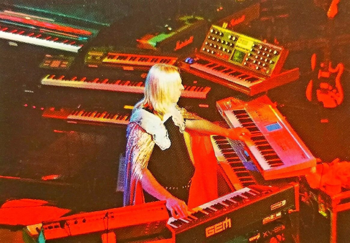 CthulhuToad's tweet image. Browsing twitter while participating in the team chat on the work computer.