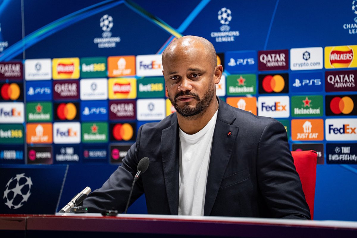 VibesFoot's tweet image. 🔴 « 𝗝&apos;𝗔𝗗𝗢𝗥𝗘𝗥𝗔𝗜𝗦 𝗟𝗘𝗦 𝗥𝗘𝗝𝗢𝗨𝗘𝗥 𝗔𝗨 𝗣𝗟𝗨𝗦 𝗩𝗜𝗧𝗘. » 😤

Vincent Kompany directement après le match contre Arsenal. 👀

« 𝗝&apos;𝗲𝘀𝗽𝗲̀𝗿𝗲 𝗱𝗮𝗻𝘀 𝗹𝗲𝘀 𝘁𝗼𝘂𝗿𝘀 𝘀𝘂𝗶𝘃𝗮𝗻𝘁𝘀, après avoir tiré de précieux enseignements de cette partie. »

🗣️…