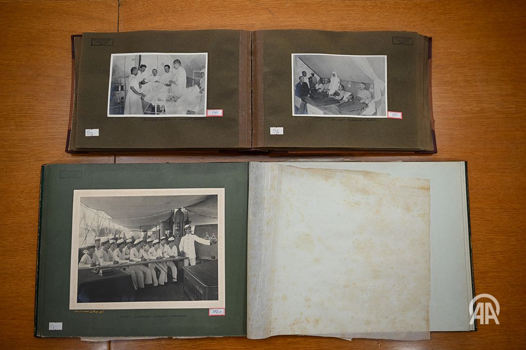 Türk Tarih Kurumu, Dijital Tarih Akademisiyle arşivini uzaktan erişime açıyor.

▪️11.500 fotoğraf, 16.000 nadir eser ve yazma eser dijitalleştirildi.
▪️Sistem 2026 başında tamamen hizmete girecek.
▪️Akademisyenler ve okuyucular tüm içeriklere tek platformdan ulaşabilecek.