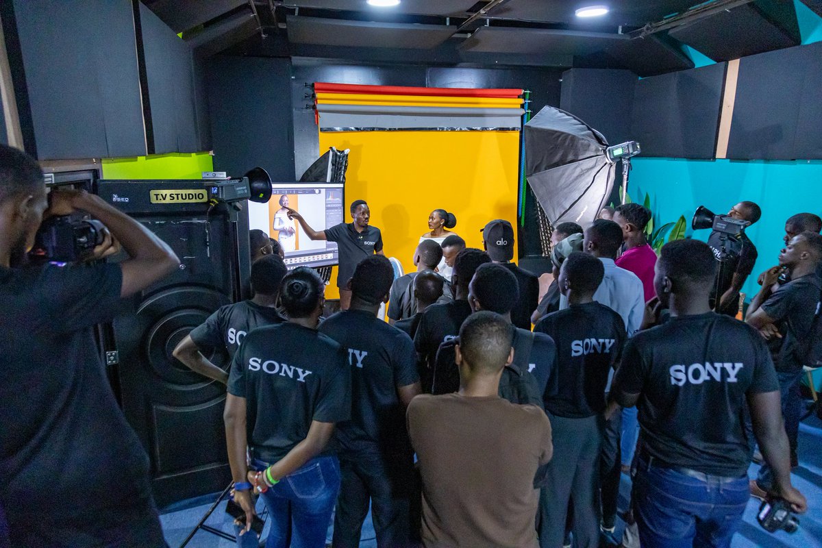 Feeling privileged to have been part of the <a href="/SonyAlpha/">Sony | Alpha</a> master classes, which were truly inspiring. Huge thanks to the amazing <a href="/Oscar_Ntege1/">Oscar Ntege</a> for sharing his expertise and igniting passion for photography that uplifts our community.

📸 <a href="/madoi_bruno/">Bruno Madoi</a>