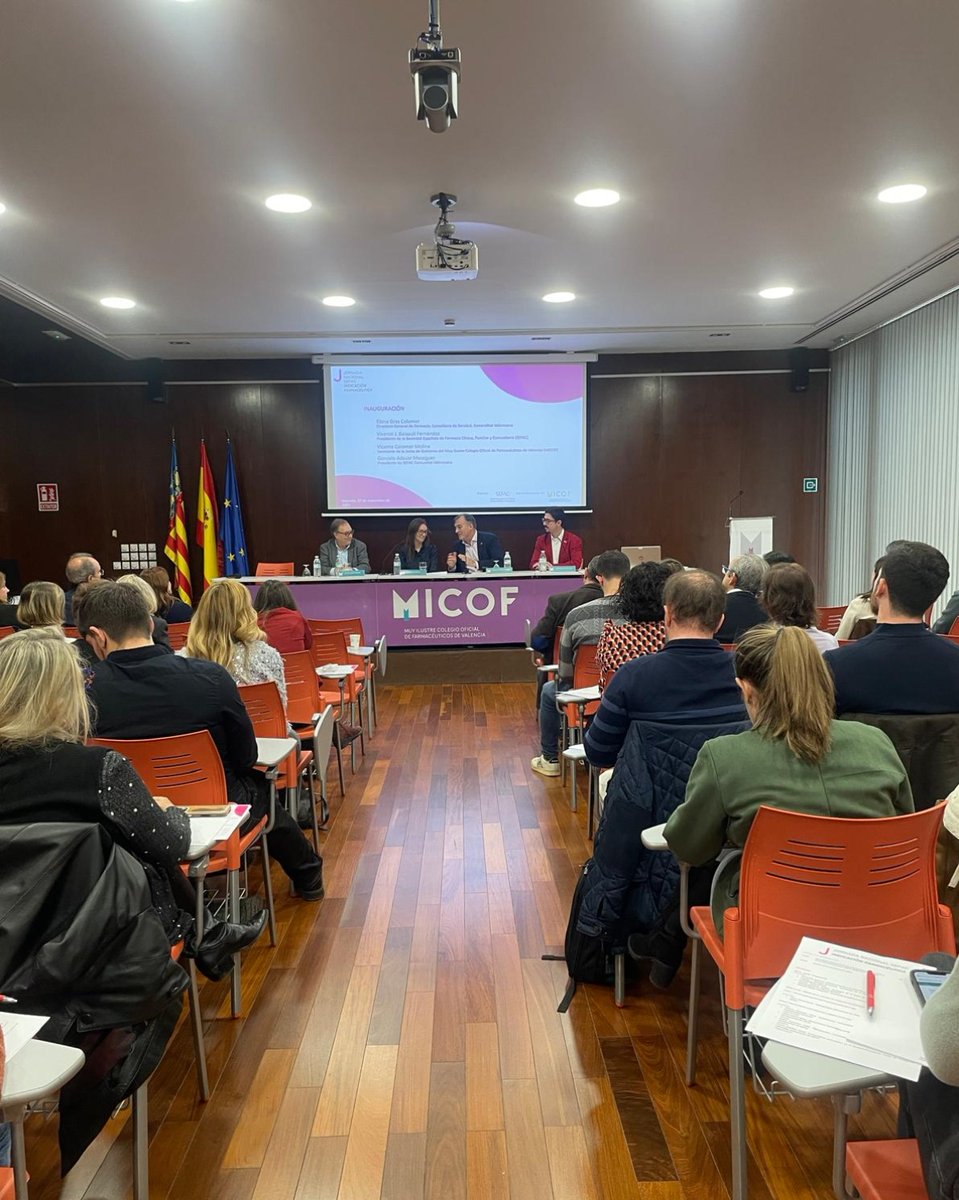 📣Arranca la #JIFSEFAC2025 con Elena Gras, Dir General de Farmacia de @gvasanitat, Vicente J. Baixauli, presidente de SEFAC, Vicente Colomer, Secretario de la Junta de Gobierno del <a href="/micofvlc/">Micofvlc</a> y @adsuar_capitan , presidente de SEFAC CV 

#JornadaIndicaciónFarmacéutica