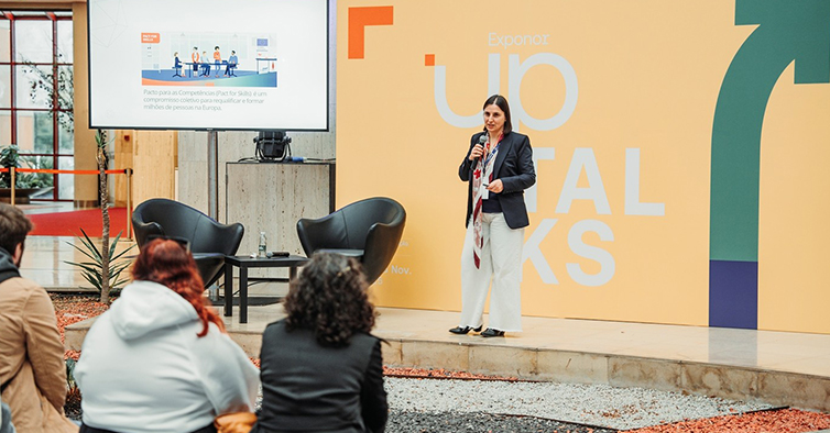 mais_superior's tweet image. 🚀Foi na @Exponor que se realizou a “Exponor UP” com talks, workshops de IA, espaços imersivos e oportunidades para te preparares para um mercado cada vez mais competitivo.
O evento regressa em 2026!
Sabe mais👇
maissuperior.com/2025/11/26/exp…
#Educacao #formação #carreira