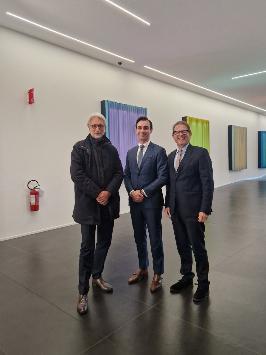 Entusiasmante visita all'azienda cosmetica francese <a href="/chromavis/">Chromavis</a> vicino a Cremona: un connubio vincente tra know-how regionale e visione internazionale