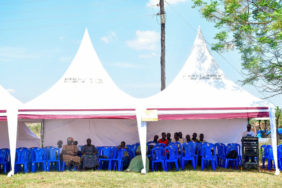 saouganda's tweet image. After 7 years of dedicated partnership, the CCCD project is officially closing, but the transformation continues! We saw farmers increase their income, leaders resolve conflicts, and children speak up for their rights. The legacy of self-reliance is strong. #CommunityDevelopment