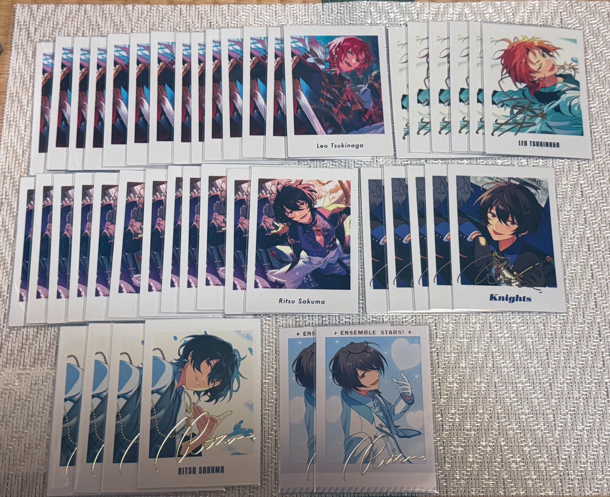 この辺りのぱしゃっつ(vol.5、9周年、TRIP、中国3周年)フリマでそろそろ売ろうかなと思ってるんですが5action茨と交換まだ出来ますかね？遅いか？