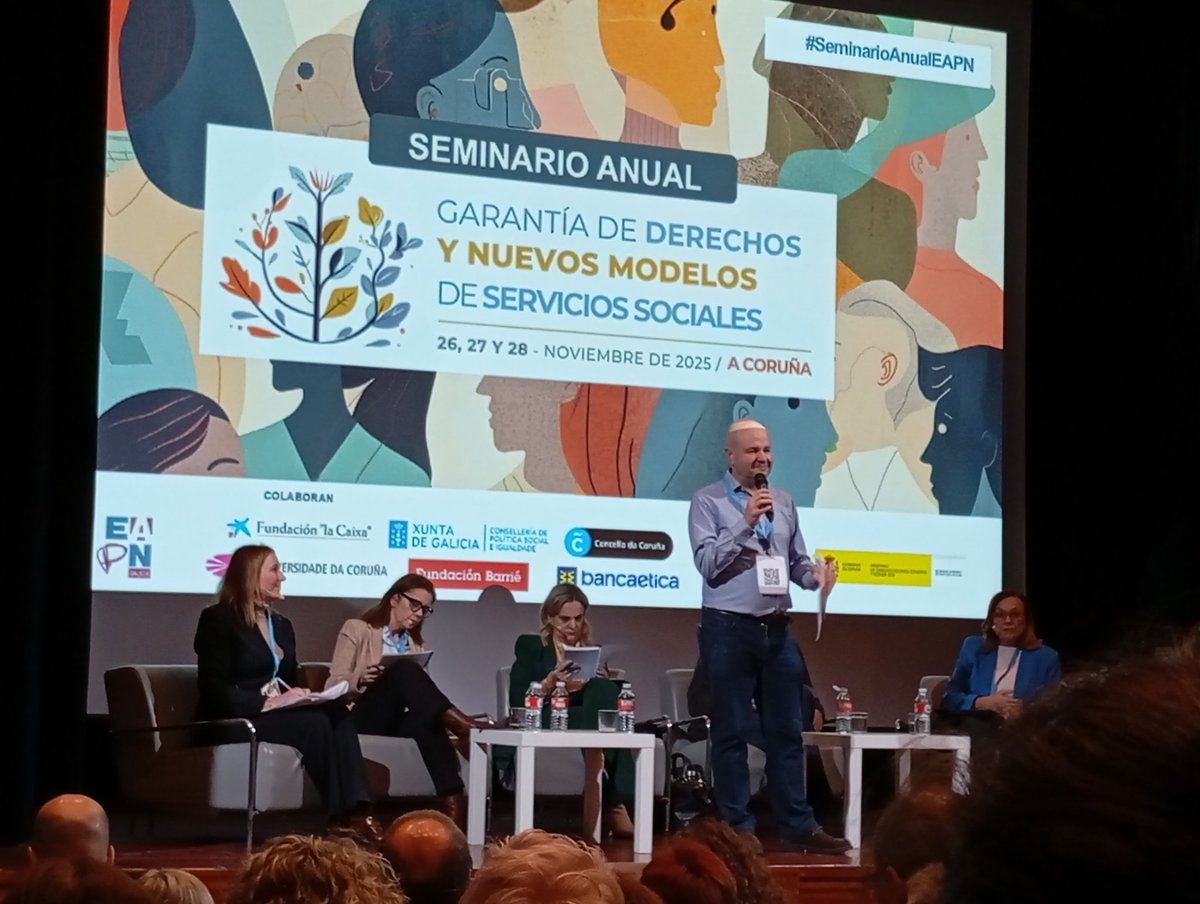 Magnífica mesa de trabajo en el Seminario Anual de <a href="/EAPNes/">EAPN España</a> organizado e
Por <a href="/EAPNGalicia/">Pobreza Galicia</a> . <a href="/Xunta/">Xunta de Galicia</a> <a href="/ConcelloCoruna/">Concello da Coruña</a> <a href="/eccasocial/">Fundación ECCA Social</a>