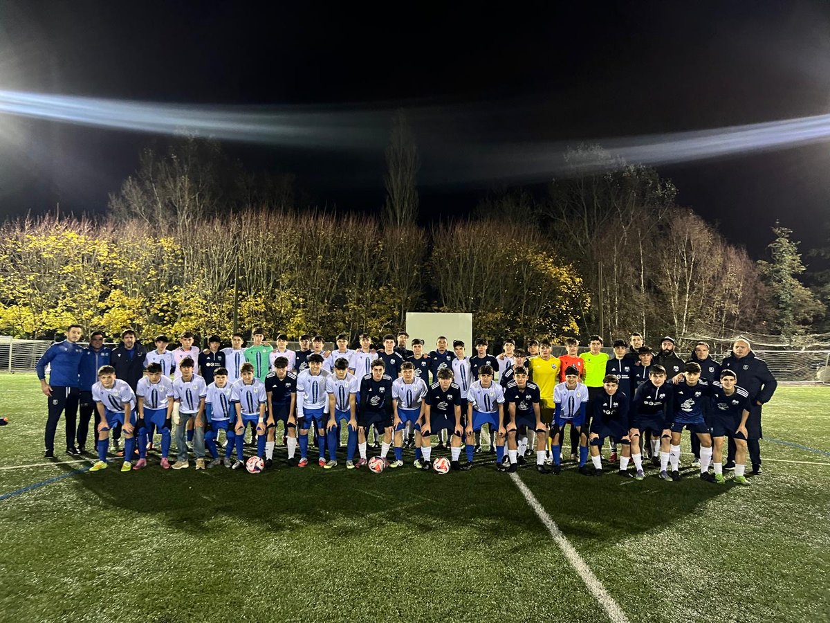 gipuzkoafutbola's tweet image. 🔵⚪️ 𝐊𝐀𝐃𝐄𝐓𝐄 𝐌𝐔𝐓𝐈𝐋𝐄𝐍 𝐆𝐈𝐏𝐔𝐙𝐊𝐎𝐀𝐊𝐎 𝐒𝐄𝐋𝐄𝐊𝐙𝐈𝐎𝐀

@kostkas_ke 2⃣ - 4⃣ Gipuzkoa

✅ Gure selekzioak garaipena lortu zuen atzo Matigoxotegin jokatu zuen lagunartekoan.

🤝 Federaziotik eskerrak eman nahi dizkiogu @kostkas_ke -ri egindako harreragatik.