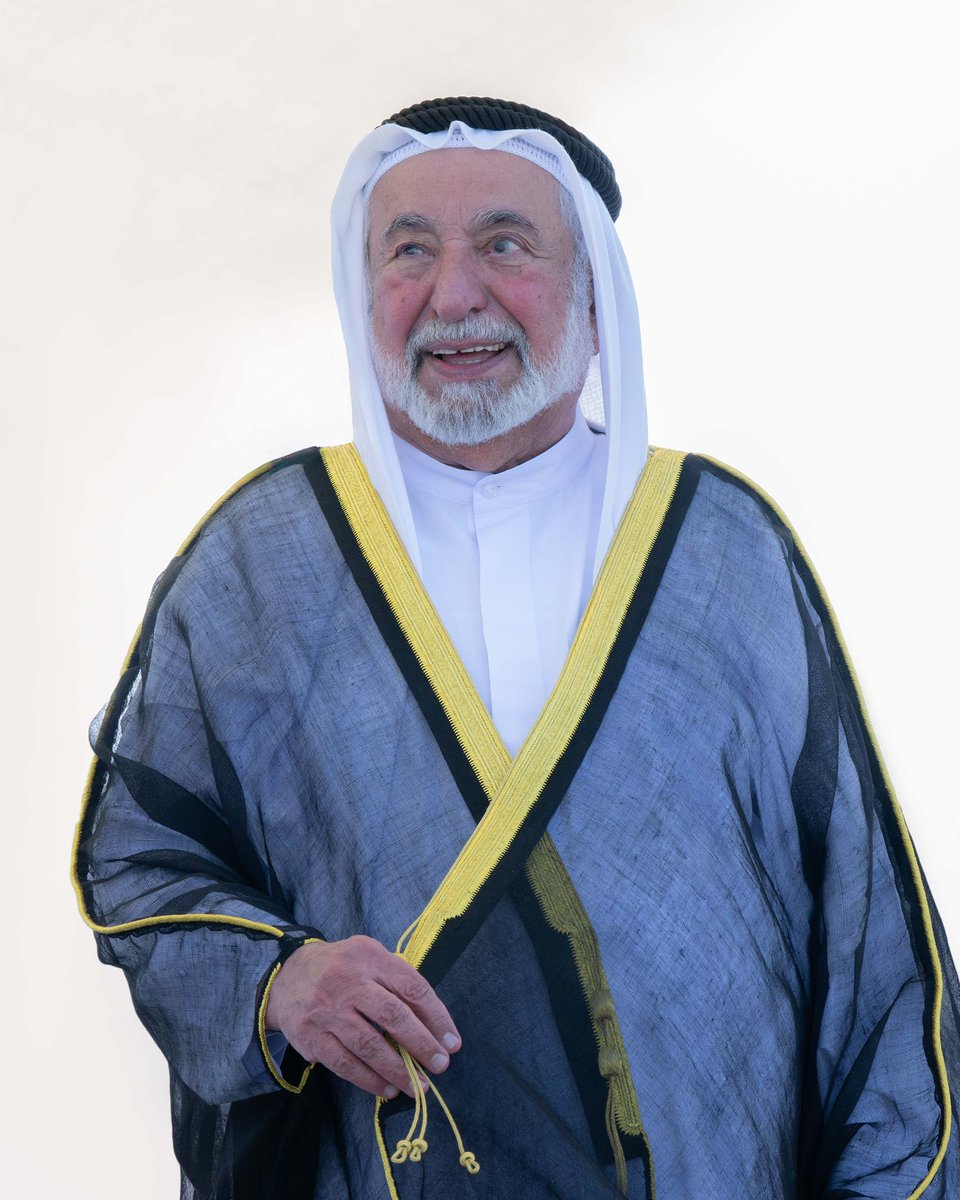 أمر صاحب السمو الشيخ الدكتور سلطان بن محمد القاسمي عضو المجلس الأعلى حاكم الشارقة، بالإفراج عن 366 نزيلاً، من الذين يقضون مدة محكوميتهم بإدارة المؤسسة العقابية والإصلاحية بالشارقة، وانطبقت عليهم شروط العفو، وفق شروط حسن السيرة والسلوك، وذلك بمناسبة عيد الاتحاد الـ 54 لدولة