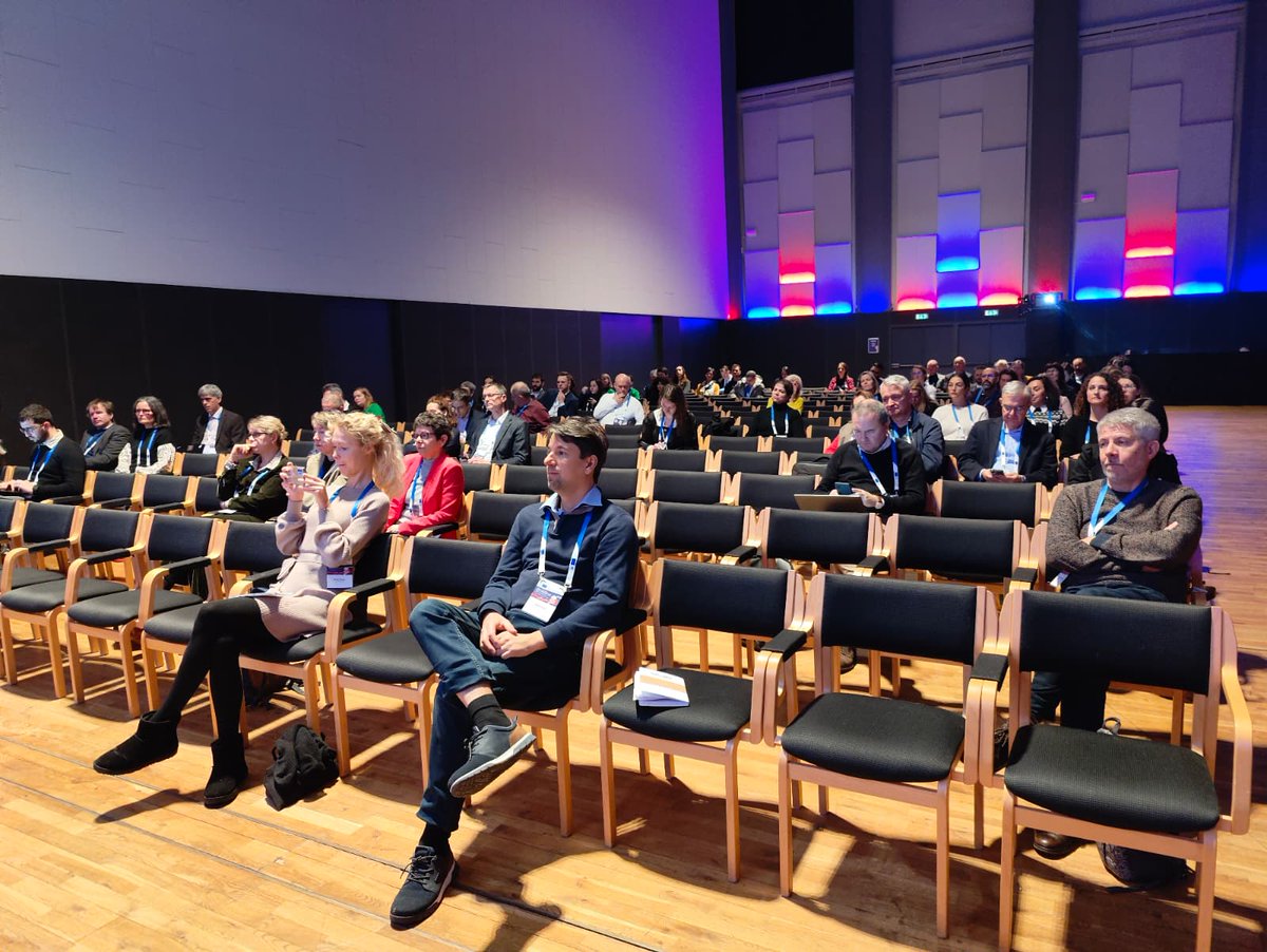 EEN_EU's tweet image. 🔴 Live at #EEN2025

🌿 Up next: how the Network helps SMEs tackle climate risks through the right expertise and partnerships.

One of today’s sessions introduces Nature-based Solutions, with tools and strategies for SMEs and Nature-based Enterprises. 🌱

Stay tuned!
#EENCanHelp