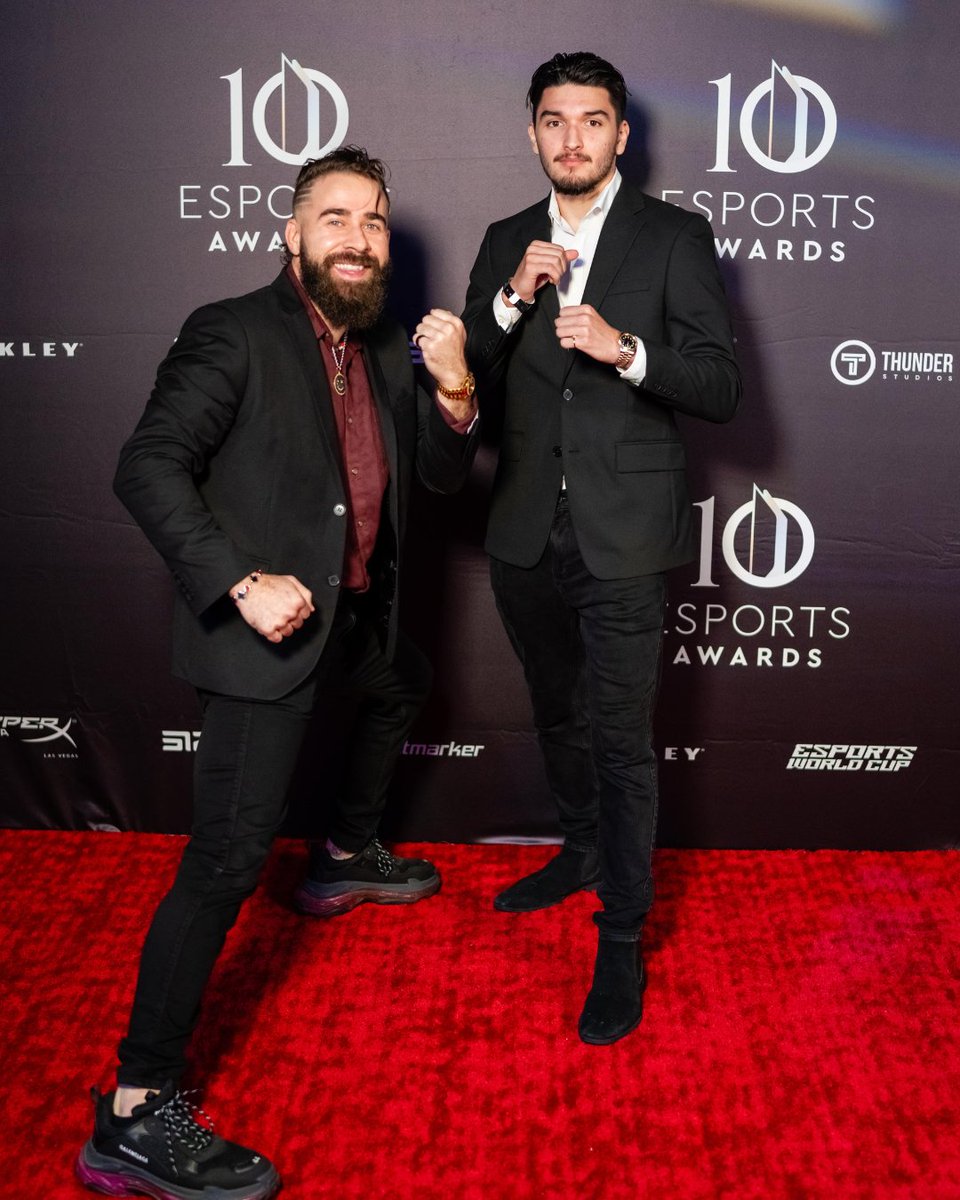 esportsawards's tweet image. The Esports Awards 2025 red carpet!

@FATAL1TY
@overtflow
@fpsDeny
Ray