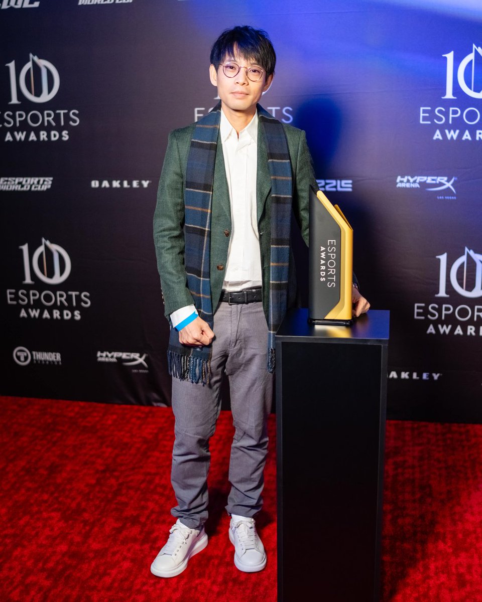 esportsawards's tweet image. The Esports Awards 2025 red carpet!

@FATAL1TY
@overtflow
@fpsDeny
Ray