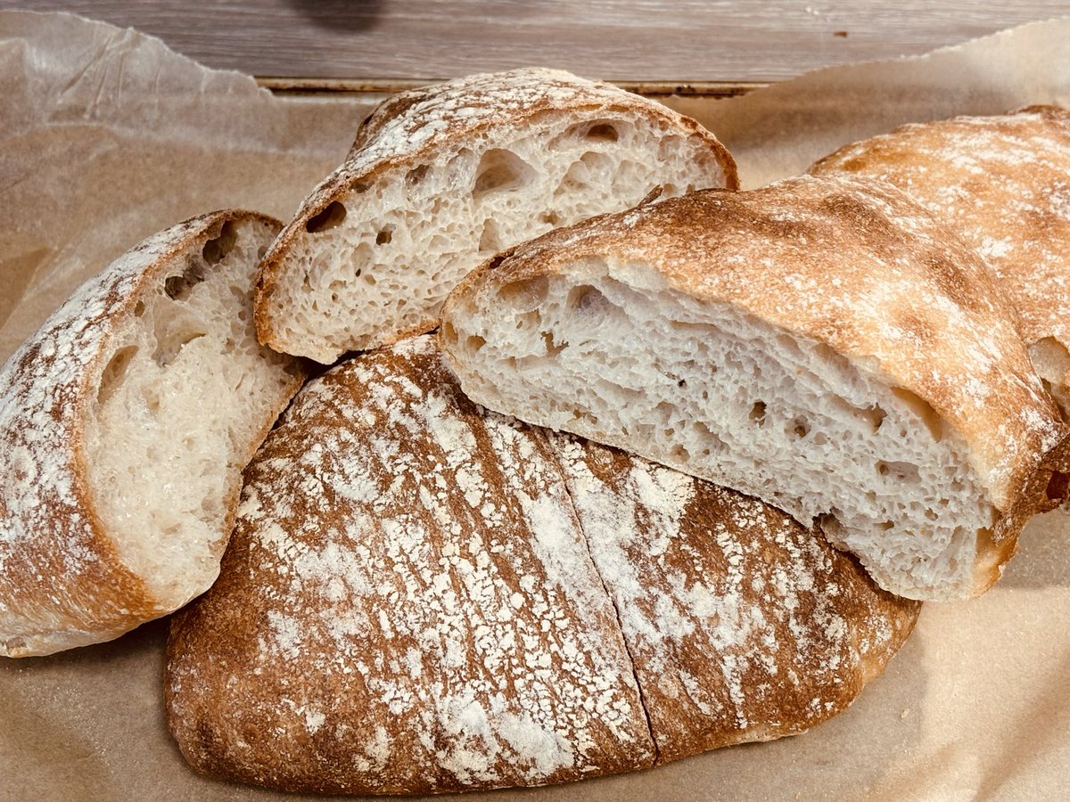 bakinghunter's tweet image. Pan de Cristal - long proving -  (6 hours ) with many turns , bowl , coil , a very demanding loaf . Needs warm room temp and super high oven temp 245C but low yeast . Super crispy but soft and bubbly inside, delicious.