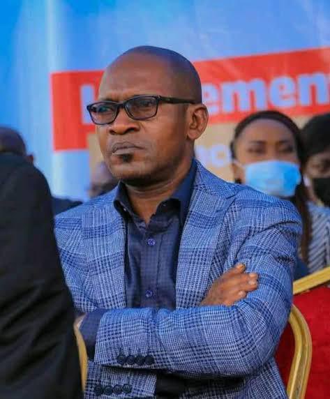 Africa_univers's tweet image. #RDC🇨🇩 | Le député honoraire Daniel Nsafu Butshiemuni quitte officiellement @Ensemble_MK de @moise_katumbi.
Il évoque un « déphasage » entre la ligne actuelle du parti et les priorités nationales, dénonçant une orientation trop particulariste au détriment de l’unité des forces…