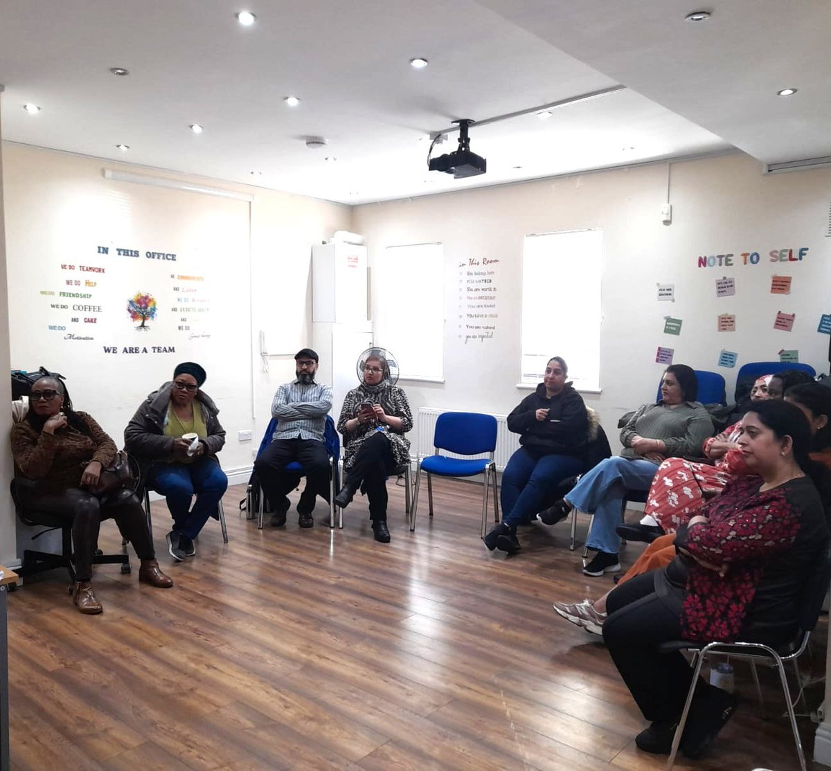 SunbeamFoster's tweet image. Our Croydon team hosted a #supportgroup yesterday on Reflection &amp;amp; Good Practice in #Fostering for all our foster carers
It was positive &amp;amp; insightful session where carers openly shared their experiences, learned from each other &amp;amp; enhanced their understanding of reflective practice