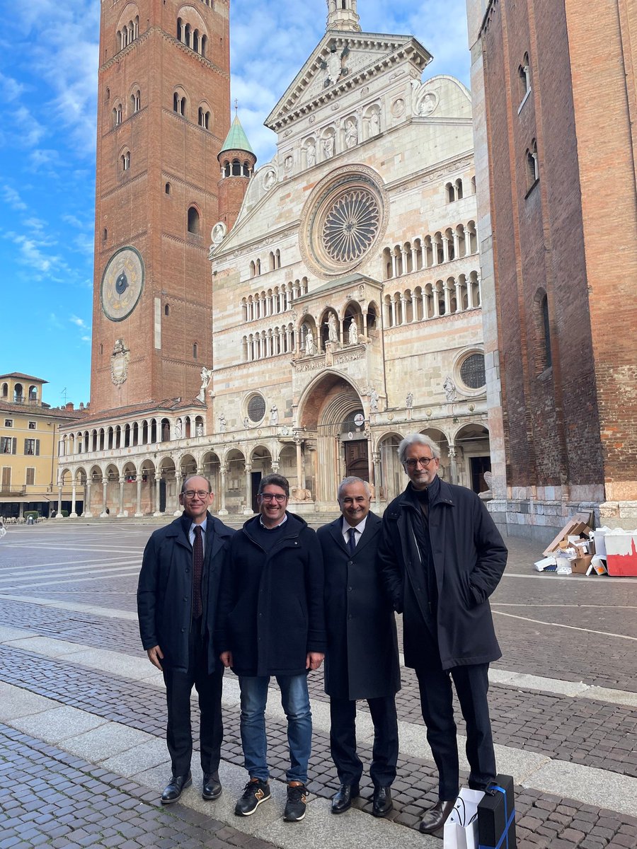 Incontro con Cofindustria a Cremona: con il presidente Maurizio Ferraroni, il vicepresidente Giovanni Biasio e il direttore Massimiliano Falanga, un ricco scambio di opinioni sulle sfide e le opportunità della regione e sui suoi legami con la Francia.