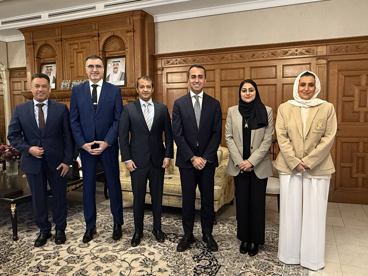 NawafNafe3's tweet image. A productive working breakfast with @EUSR_Gulf &amp;amp; #GCC Ambassadors at the #Kuwait Residence.
We had an important exchange on issues of common interest &amp;amp; reaffirmed our shared commitment to advancing GCC -EU cooperation.
🇧🇭🇰🇼🇴🇲🇶🇦🇸🇦🇦🇪 🇪🇺