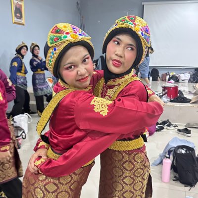 #NewProfilePic foto nyimut bersama my day one akan gw post dimana mana