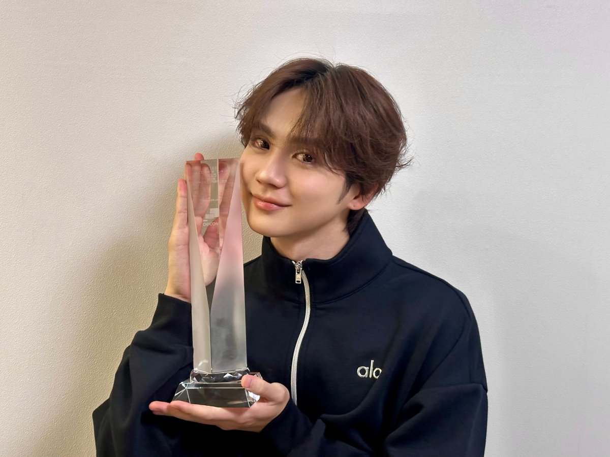 北ちゃん 吉野北人2nd写真集『Orange』 (@hokuto_asi) / Posts / X