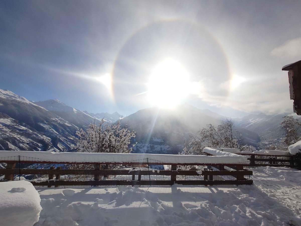 devsh_gfx_prog's tweet image. How did I get this view at my home office?
- have briliant teams running laps around single candidates
- do our GPU engineering better than regular employees 
- co-develop Rendering Technology across Clients

It&apos;s growth time &amp;amp; we&apos;re open for more business devsh.eu