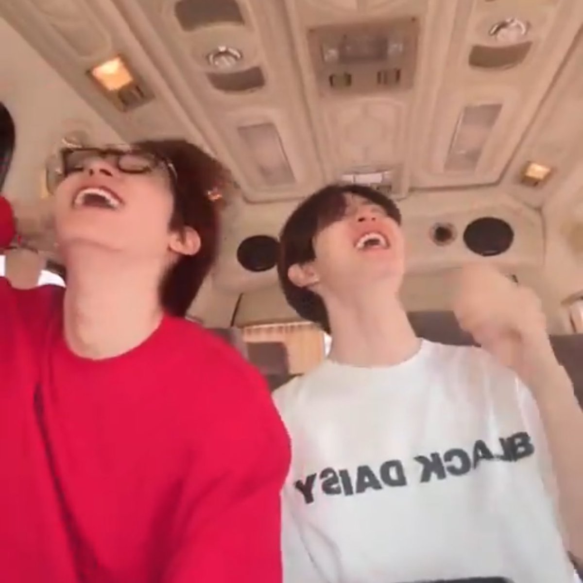 _anyam's tweet image. มาเป็นคู่ 55555555555555555555555555

#twnpich #JamesSu