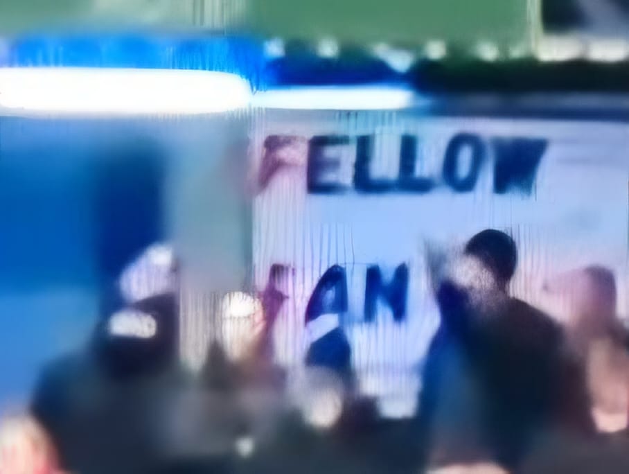 #FellowFan tweet media