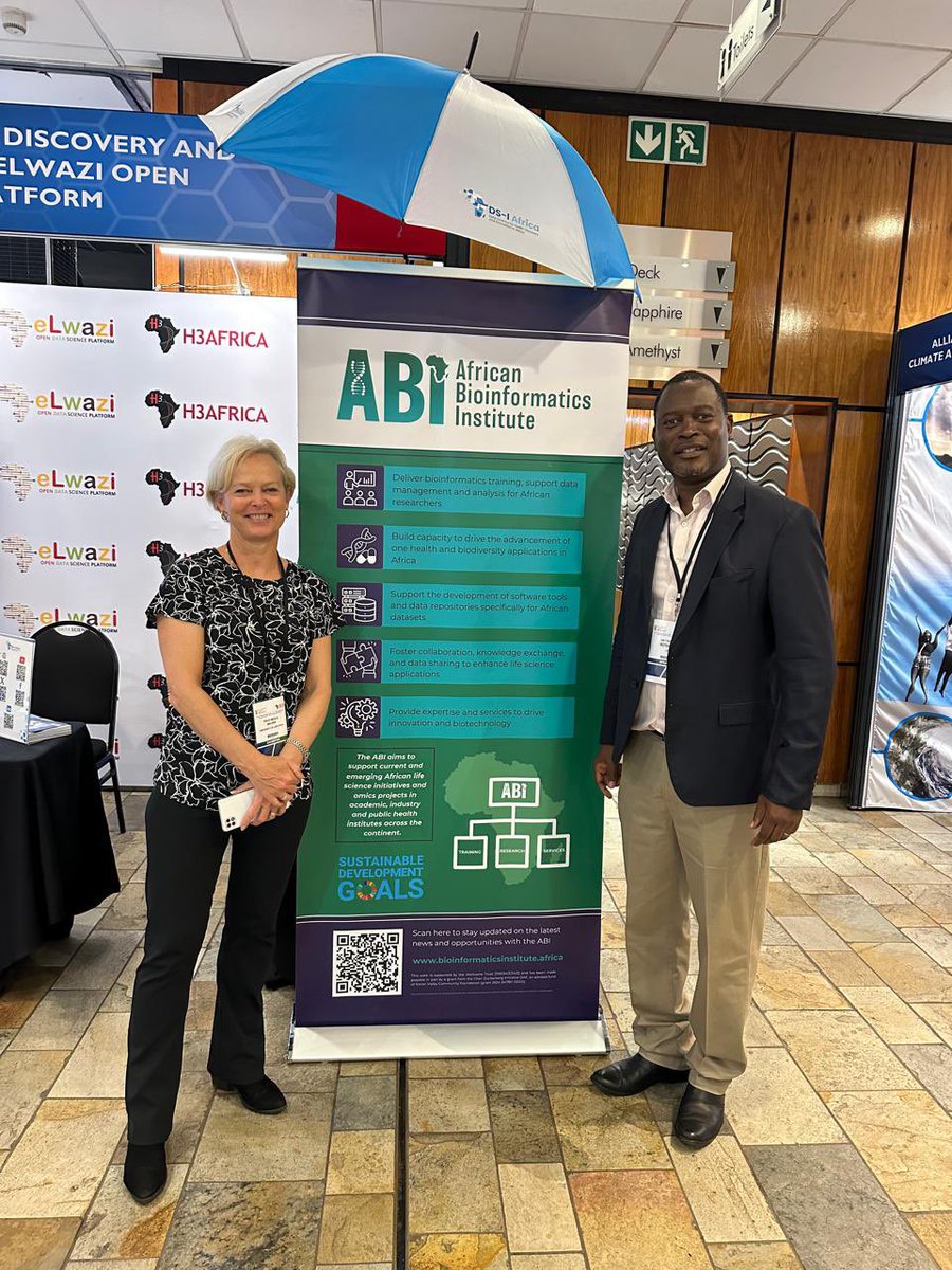 AfrBioInstitute's tweet image. Our African Bioinformatics Institute interim director, Professor Nicola Mulder  and Dr Tshiamo Motshegwa, Director of the African Open Science Platform (AOSP) had a great networking session today at the Science Forum South Africa   in Pretoria. 

#WomenInSTEM #Bioinformatics #ABI