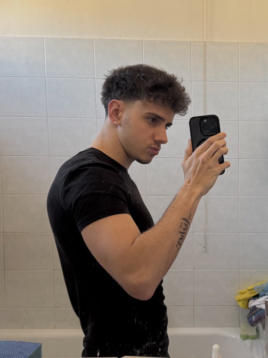 auguri a meee (+24💀)