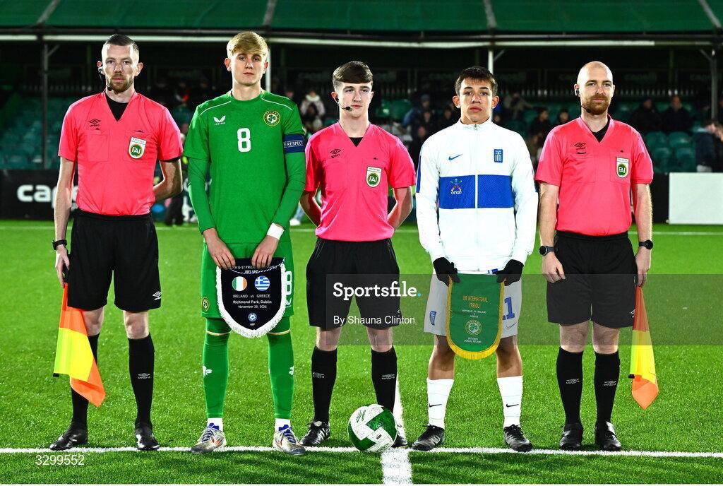 SETUCarlowFC's tweet image. Congratulations to 3rd Years Student Sam Ralph who was selected to referee the Ireland v Greece Under 16 Match this week, great for him to referee on the international stage 👏 🇮🇪 🇬🇷