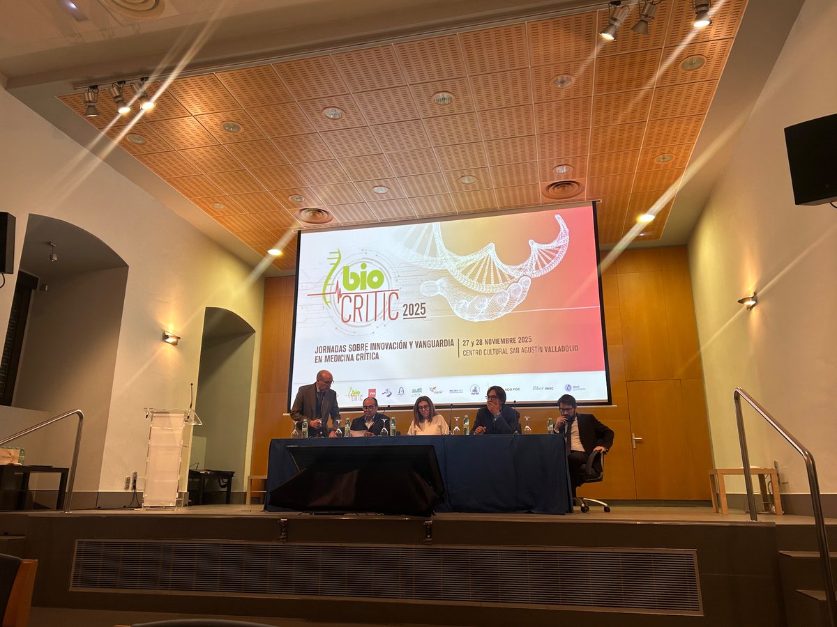 MarinaVarelaDu1's tweet image. @MarinaVarelaDu1 @ponsalsergas @SanidadeXunta @Xunta 
@sedar_es 
Comenzamos 🔛 @bio_critic Jornadas sobre Innovación y Vanguardia en Medicina critica 
Gracias Profesor Eduardo Tamayo 
@rodrigopoves @BadenesR 
#Liderazgo

Primera mesa Profesor Ángel Carracedo 🔝Medicina Xenomica