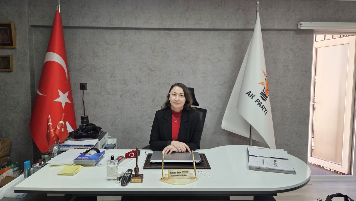 Bugünkü Nöbetçi İl Yönetim Kurulu Üyemiz Dilek Tür, genç kardeşlerimizin istek, talep ve bilgilendirmeleri için 13.00–18.00 saatleri arasında İl Başkanlığımızda, İl Gençlik Kolları teşkilatımızda genç kardeşlerimizi bekliyor olacaktır.

Gençliğin enerjisini, heyecanını ve