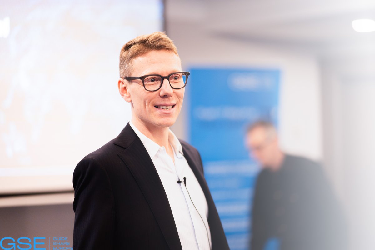 GuideShareEurop's tweet image. A big thank you to Tim K. from Broadcom for an insightful session on “Gen AI: Practical Use Cases ” at the GSE European AI Working Group meeting in Frankfurt!

#GenAI #AI #Mainframe #Innovation #GSE #WorkingGroup