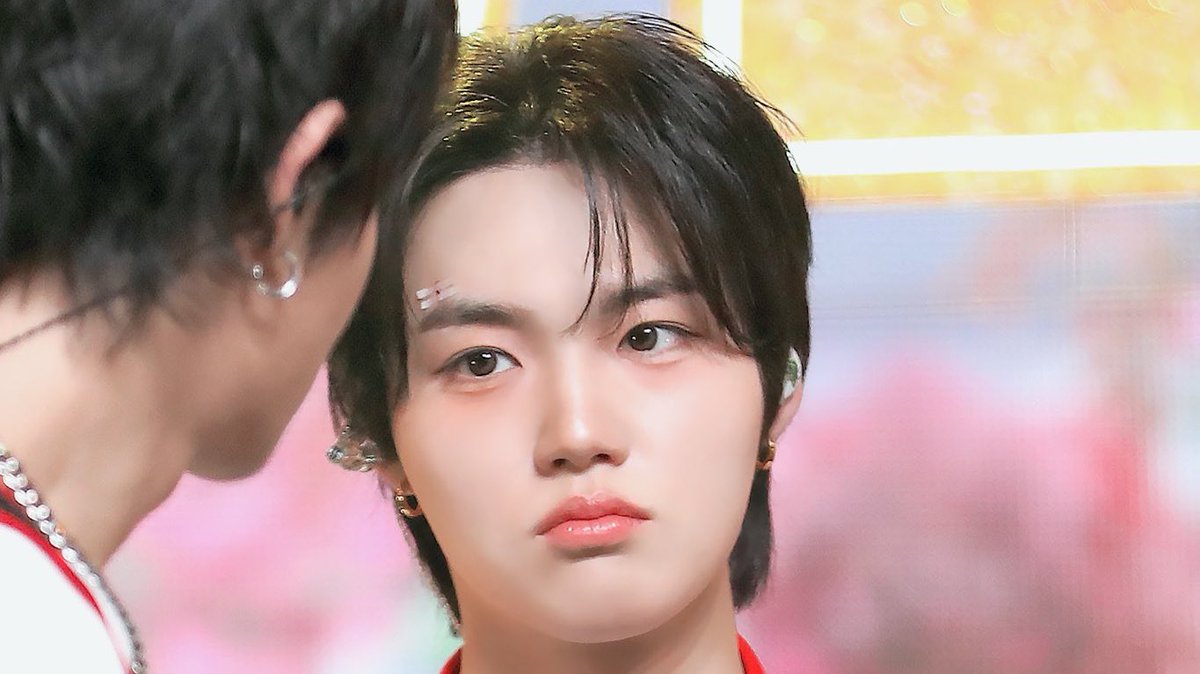 라오!🤍 tweet media