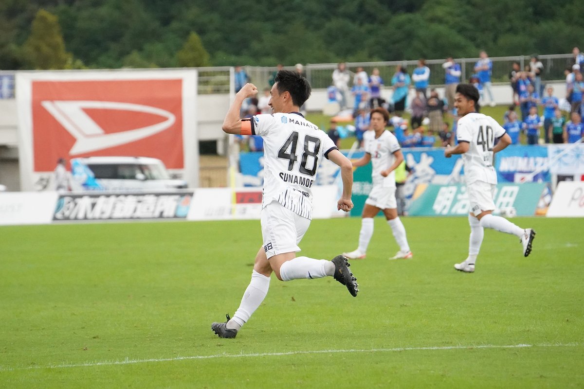 NAGANO_PARCEIRO's tweet image. 🟠お知らせ

この度 #砂森和也 選手が2025シーズンをもって現役を引退することとなりましたので、お知らせいたします。

💬コメント
parceiro.co.jp/info/detail/z_…

なお、11/29（土）vs.栃木SC戦（長野U）にて砂森選手よりご挨拶させていただきます。
#acnp #パルセイロ