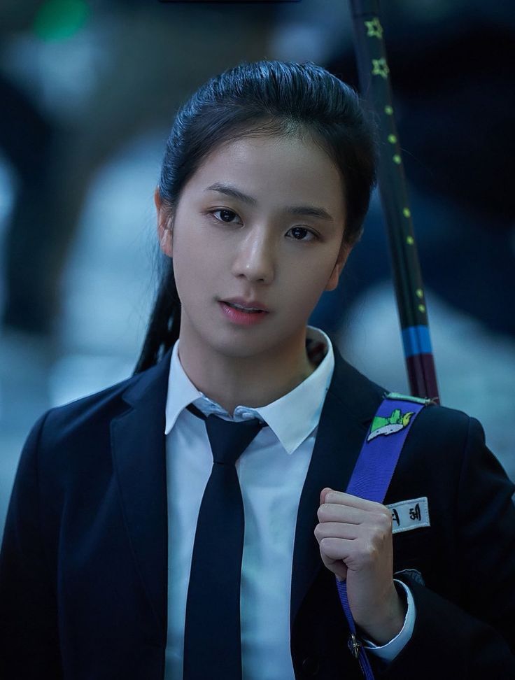 KIMJISOOINDIA's tweet image. The 'Omniscient Reader's Viewpoint' movie will be released on Netflix Korea on December 3rd.

#JISOO #Netf