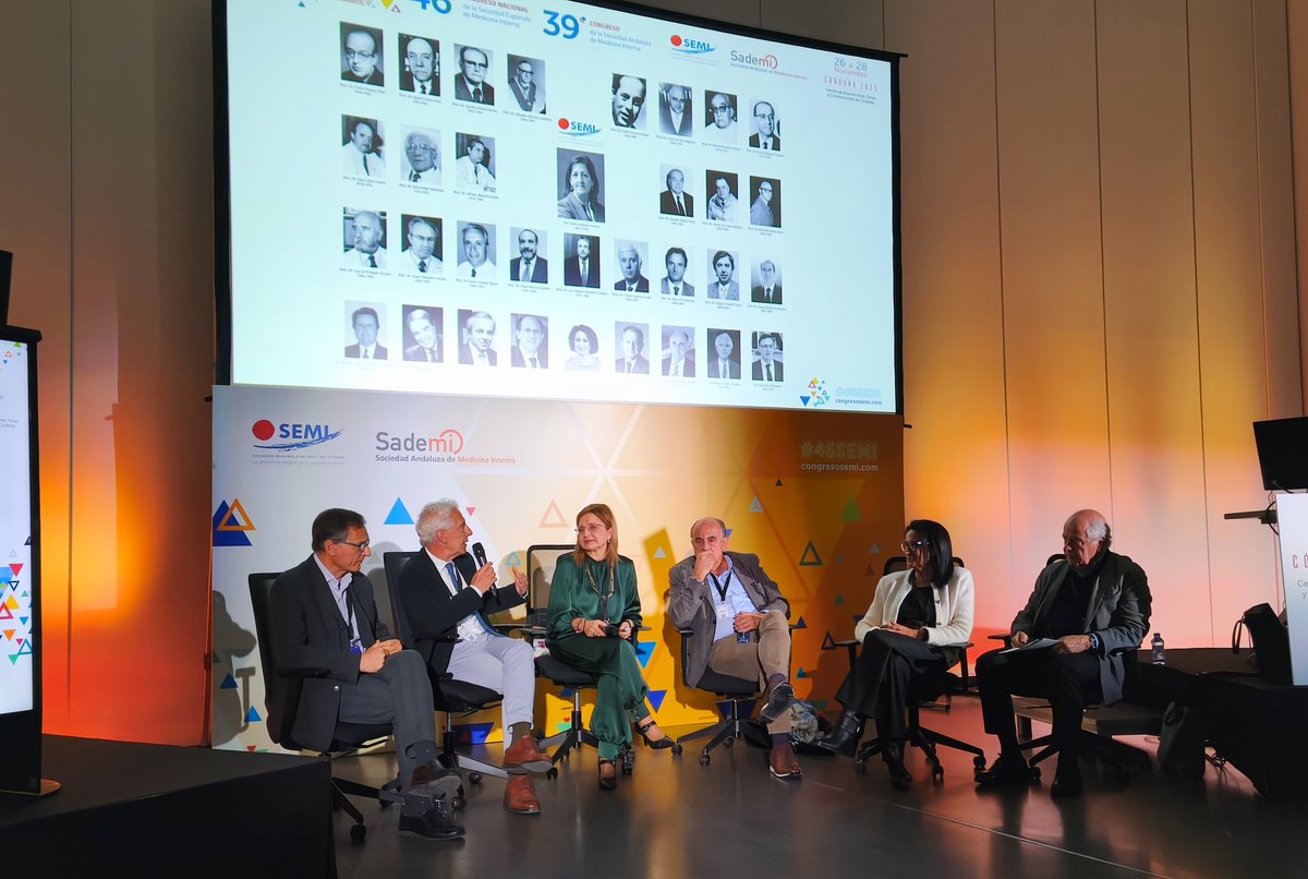 Sociedad_SEMI's tweet image. 🚀Experiencias en #liderazgo.
Reunión de presidentes pasados de la @Sociedad_SEMI explicando la motivación para presentarse a presidente. Uno de los motivos comunes es participar en los grupos de trabajo, dar voz a hospitales pequeños, defender la especialidad y ponerla en valor…